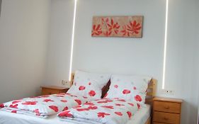 Room With Private Bathroom And Sea View, 50 M Del Mar