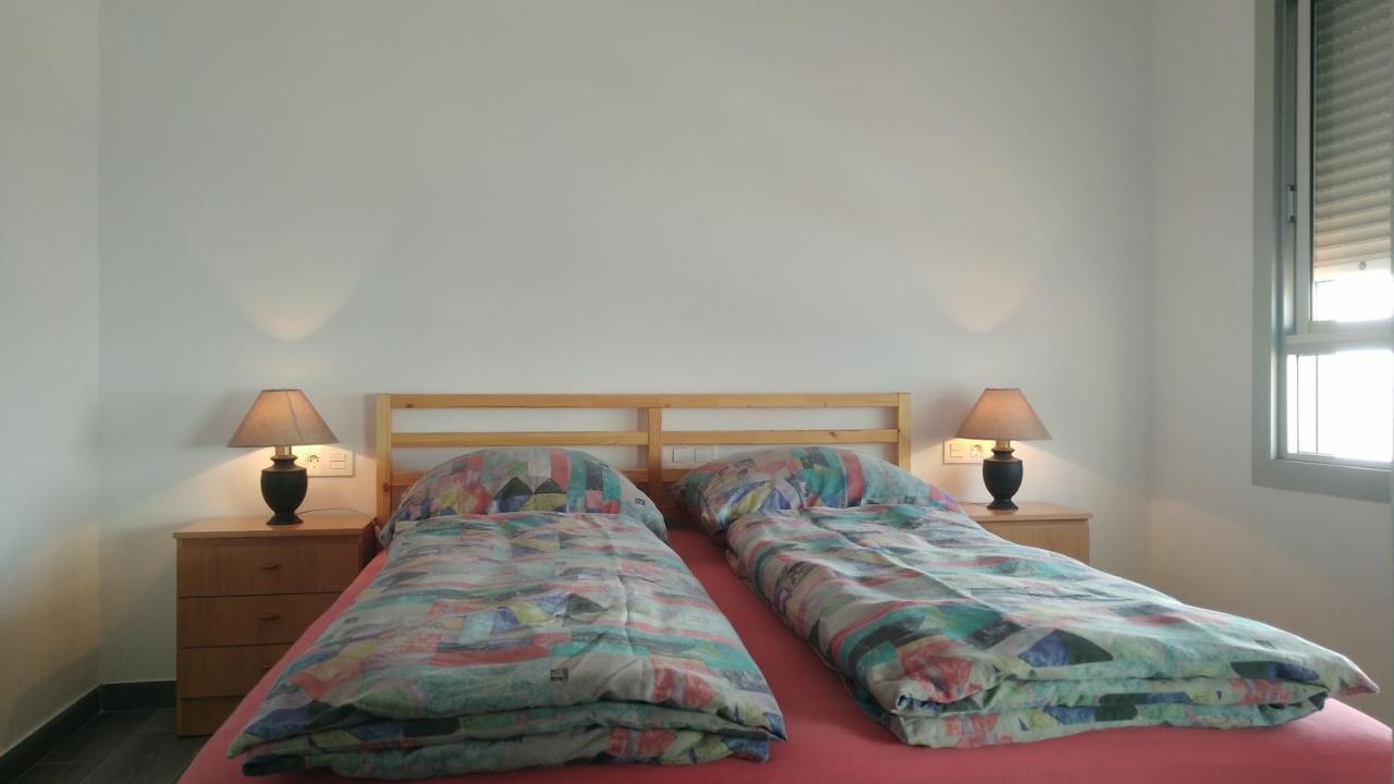 Room With Private Bathroom And Sea View, 50 M Del Mar Radazul Esterno foto